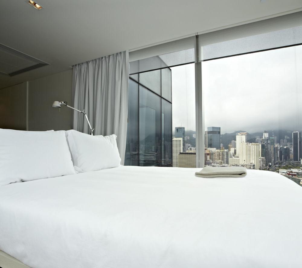 Twenty One Whitfield Aparthotel Hong Kong Exterior photo